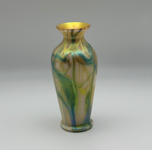Steven Lundberg Glass Art | Iridescent Vase | Signed 2005
