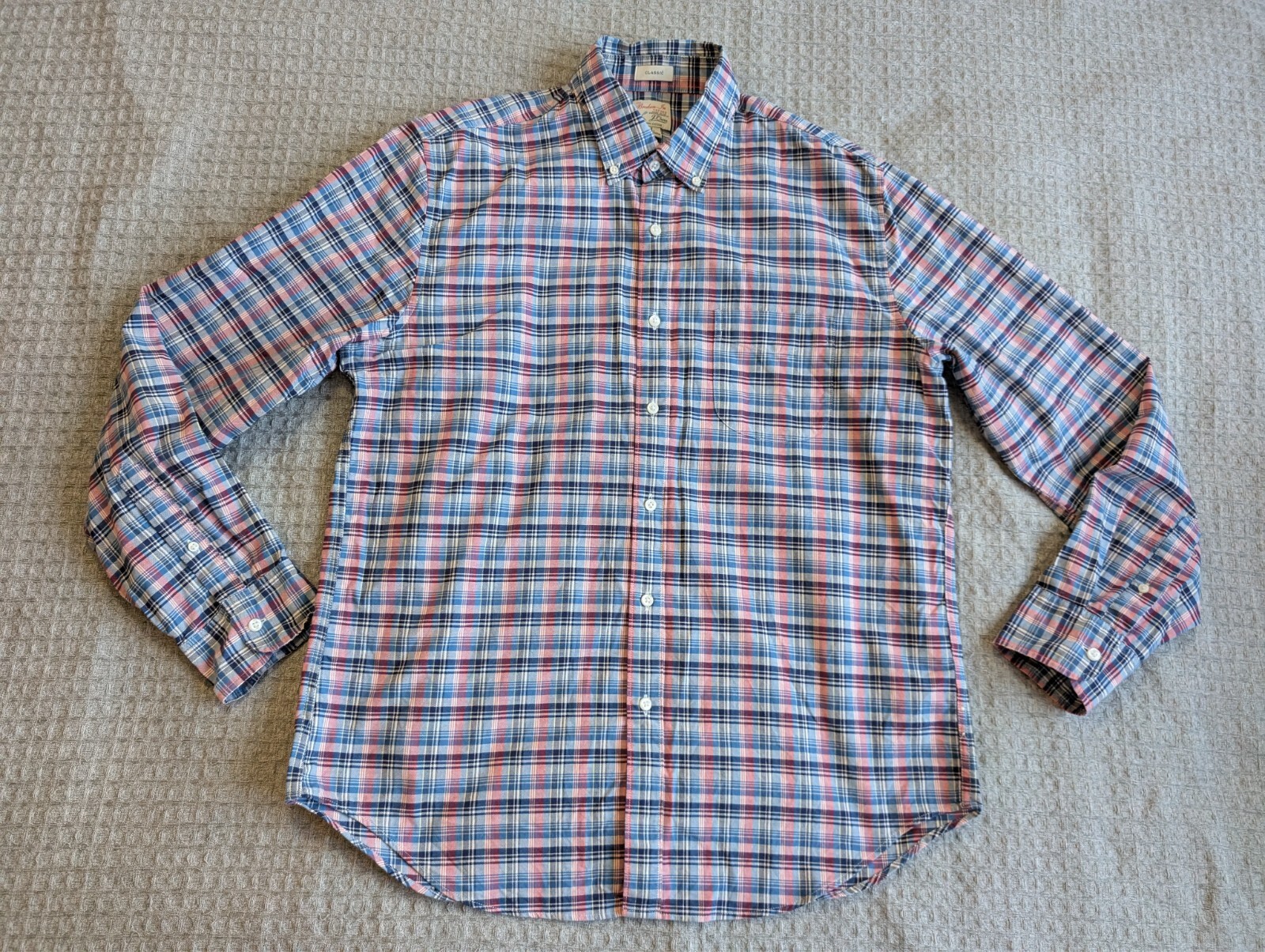 J Crew Shirt Men Large Blue Pink Plaid Broken In Oxford Button Down Classic Fit