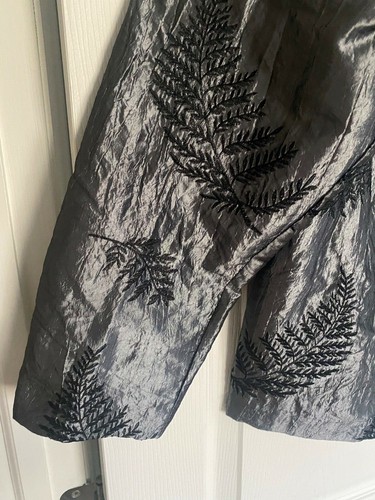 Soft by Avenue Open Front Eveni Jacket Metallic Gray Black Fern Embroidery 22/24 - Picture 4 of 7