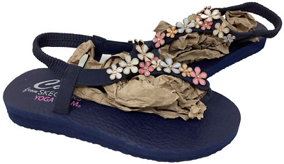 Skechers Women's Meditation Happy Daisies Flip Flops Navy/Multi Size:8 181S