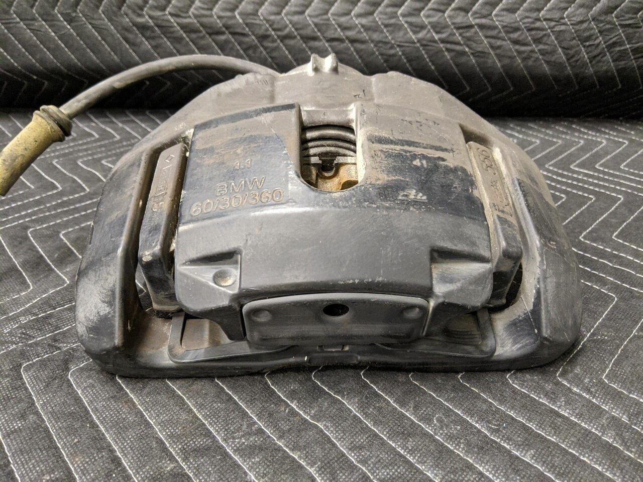 BMW E90/E92/E93 M3 Front Brake Caliper Left 34112283361 | eBay 