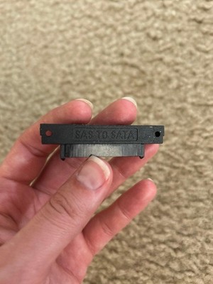 C364 SAS to sata adapter black
