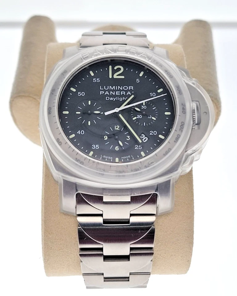 Panerai Luminor Daylight PAM 00236 44mm Steel Chronograph Black Dial Bracelet - Image 3 of 4
