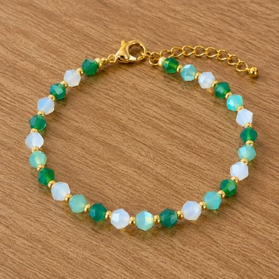 Bracelet femme perles rondes facettées vert bleu blanc réglable fait main doré - Photo 1/2