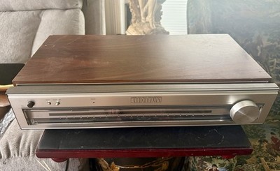 Luxman T-110U FM Stereo Tuner Broadcast Receiver HiFi