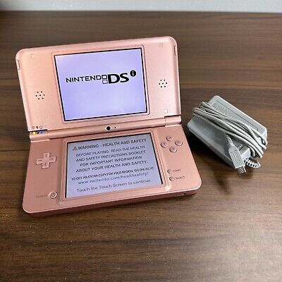 Nintendo DSi XL - Metallic Rose