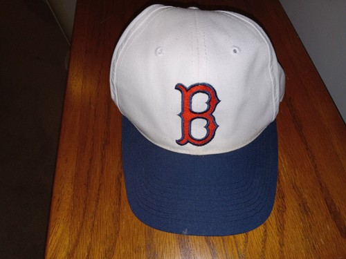 Boston Red Sox Vintage Twins Enterprise Snapback Cap Hat - White