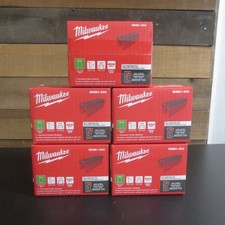 Milwaukee 1inch Insulated Cable Staples - MNM1-600 - 5 BOXES