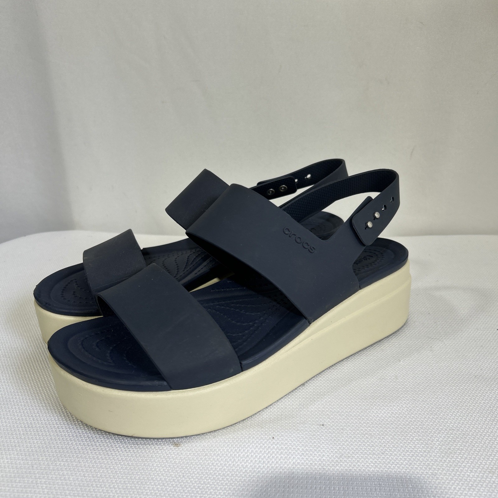 Crocs Brooklyn Low Womens Wedge Sandals Sz 9 W Navy Platform Slingback