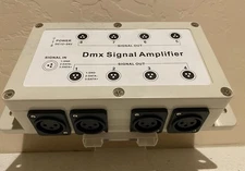 8 Channel Output DMX DMX512 LED Controller Signal Amplifier Splitter Distributor