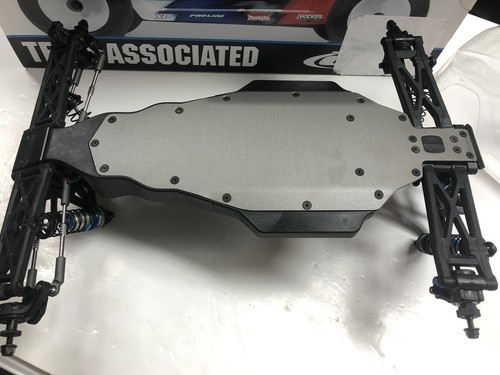Team Associated RC10T5M Team Kit 70001 New Build - Picture 5 of 8