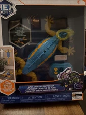 Hexbots Wall Crawler  Climber Chameleon Glows In The Dark