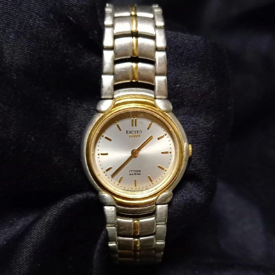 CITIZEN EXCEED Euros 5636-F61028Y Round Water Resistant 10bar Wristwatches B2911