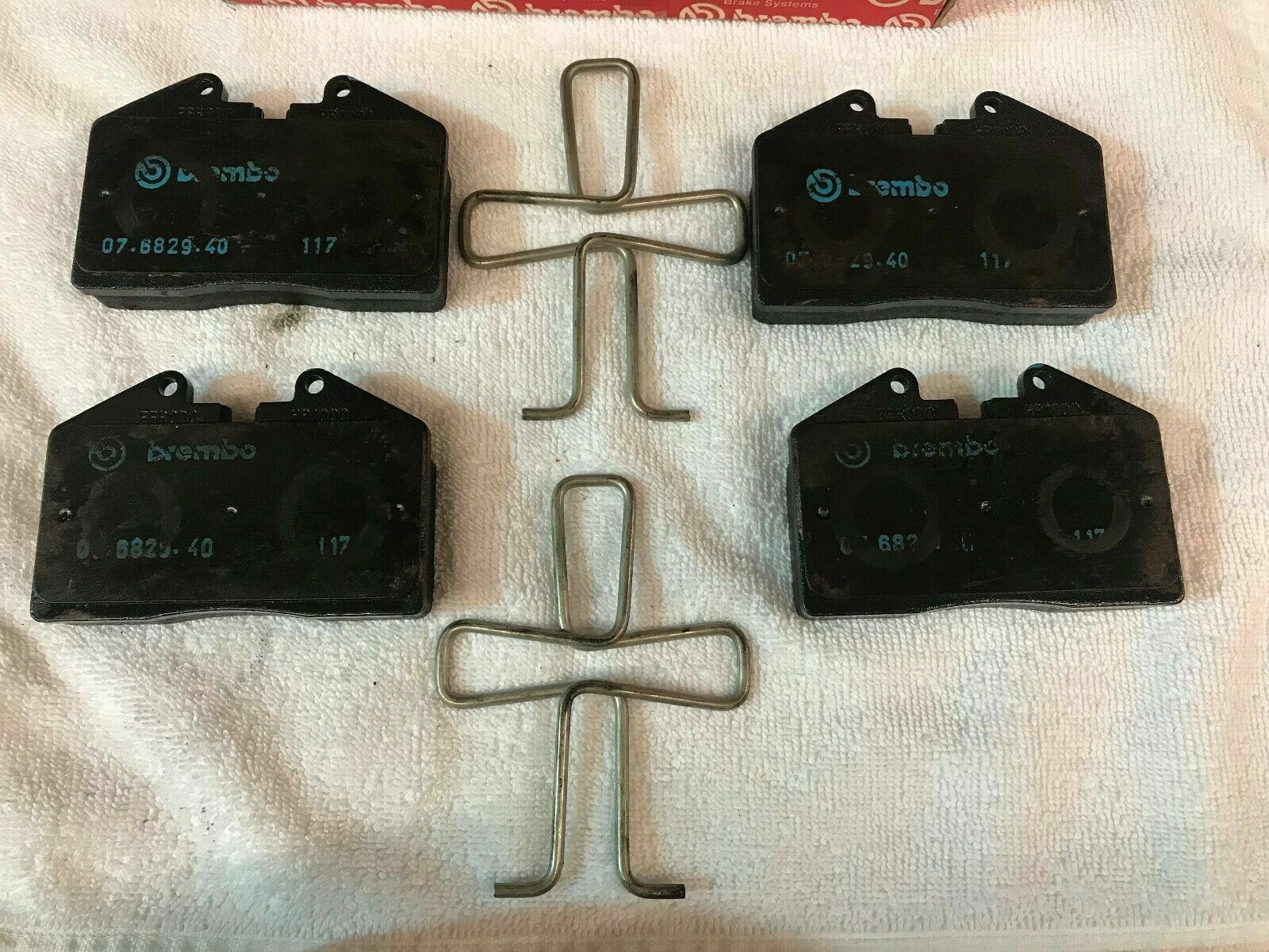 FERRARI 456 550 REAR BRAKE PAD SET BRAKE PADS BREMBO CALIPER OEM 70000925
