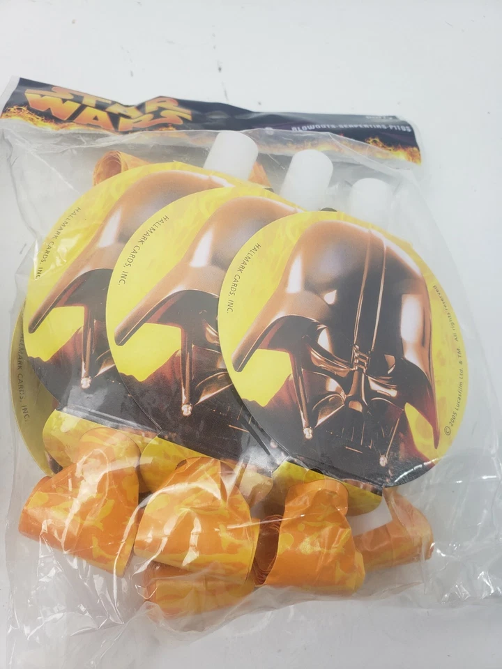 2 VTG Star Wars 2005 Party Blowouts Favors (8 ct) Total 16 Birthday Party  - Image 4 of 4