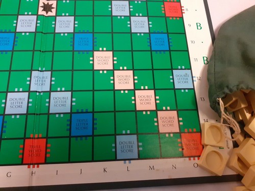 The Original Spear's Scrabble Board Game. - Picture 8 of 12