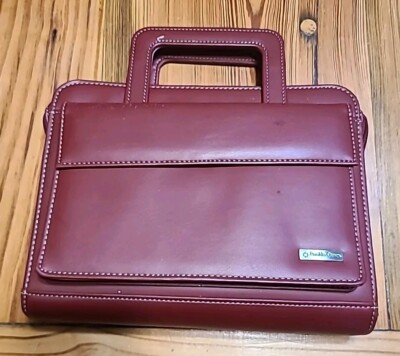 Red Classic Franklin Covey Planner Binder 7 Ring Retractable Handles Zip Around