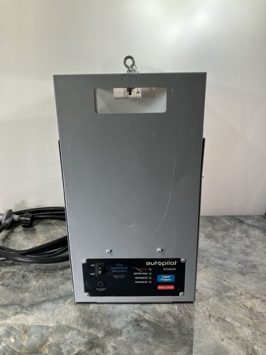 Autopilot 8 Burner High Altitude Co2 LP Generator APCG8LPH