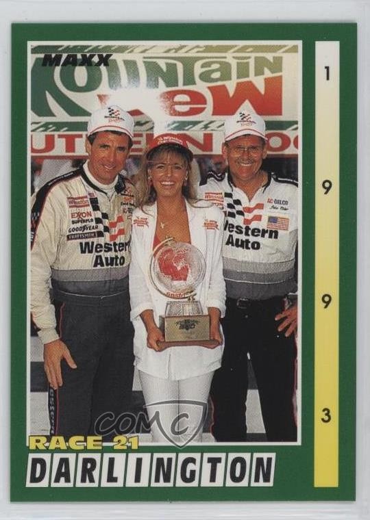 1993 Maxx Darrell Waltrip Mountain Dew Southern 500 Race 21 Darlington HOF 10ou