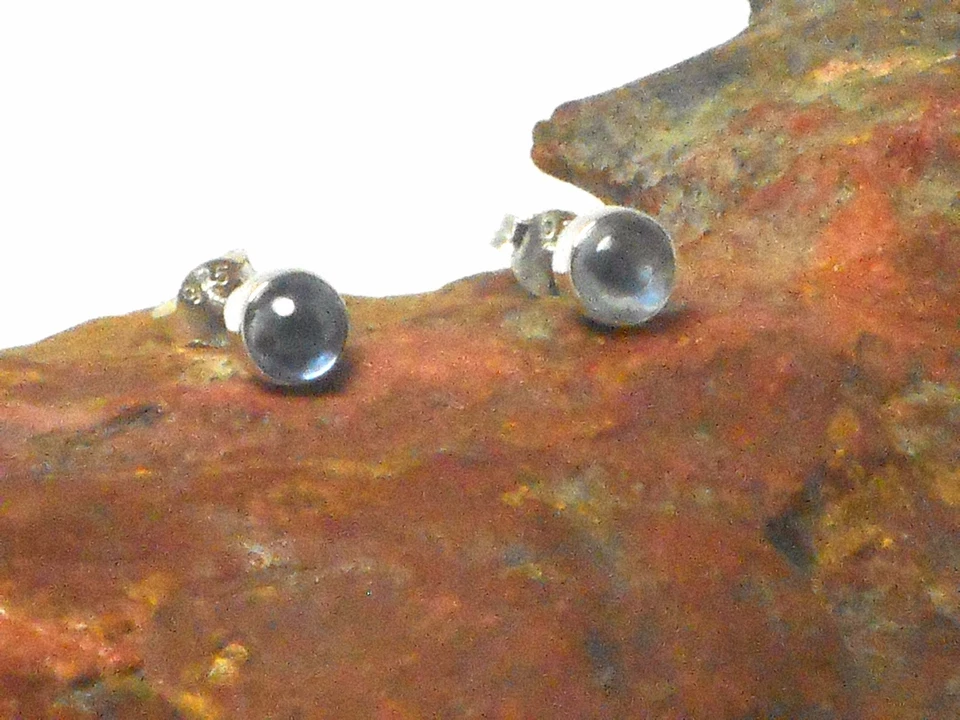 Pendientes de tachuelas de piedras preciosas redondos azules de plata esterlina 925 - 5 mm Foto 2 de 4