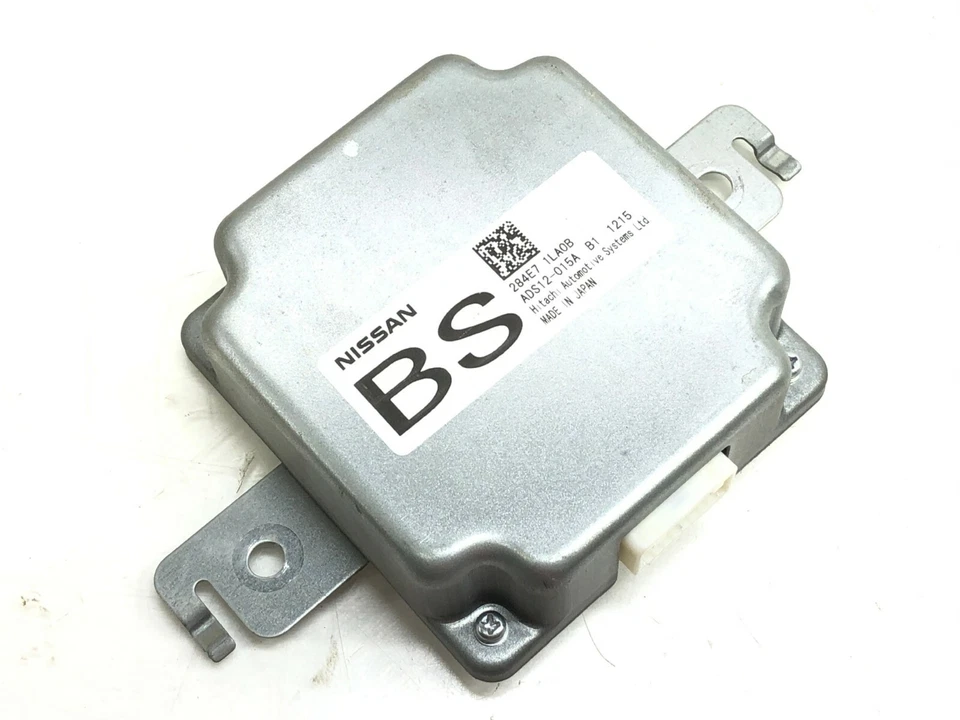 CONTROLADOR ADAS INFINITI QX56 QX80 2011-2017 OEM Foto 3 de 4