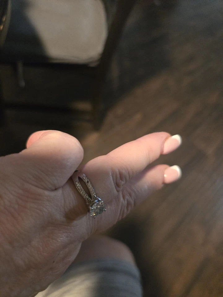 Кольцо из стерлингового серебра 925 пробы с муассанитом круглой огранки лед белый 2,78 карата размер 8,5 - Изображение 4 из 4