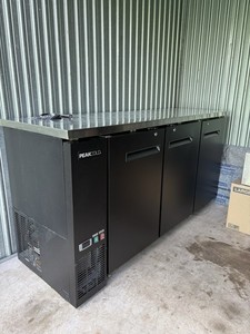 PEAKCOLD 3-Door Commercial Back Bar Cooler Solid Swing Doors Black Finish 72”