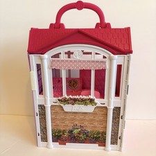 Barbie 2014 Mattel Barbie Glam Getaway Fold N’ Go House solo sin accesorios