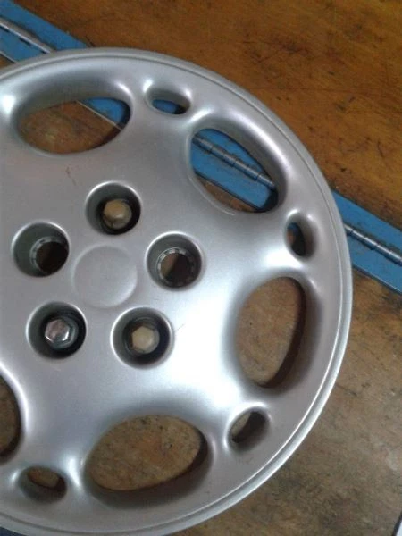 Tapacubos cubierta rueda compatible con 99-04 ALERO 76909 Foto 2 de 3