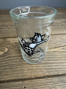 Vintage 1990 Welch’s Tom Jerry Surfing Jelly Jar Glass Tumbler