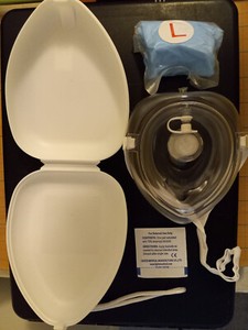 CPR Pocket Mask - White case w/Gloves, and Wipes
