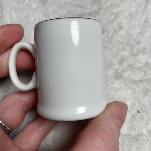 Dollywood Vintage Japanese Ceramic Mini Mug - Picture 2 of 4