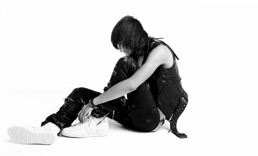 DIOR HOMME S/S 2004 HEDI SLIMANE STRIP DESTROYED JEANS SIZE DIOR HOMME S/S 2004 HEDI SLIMANE STRIP DESTROYED JEANS SIZE