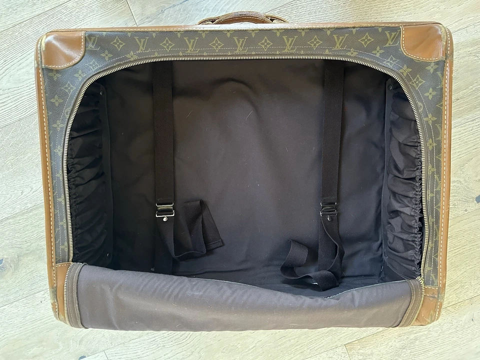 Maleta de viaje Louis Vuitton vintage con monograma de lona Pullman Foto 4 de 4