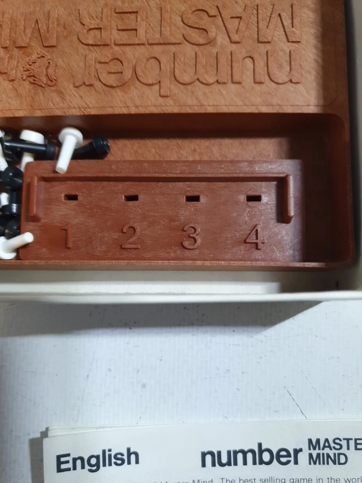 Vintage "NUMBER MASTERMIND" Game (1976)  Original Instructions  - Image 4 of 4