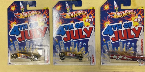 Hot Wheels 2004 Zombot Race World Batmobile #001 10 Cars Batman DC Twin Mill New - Picture 4 of 10