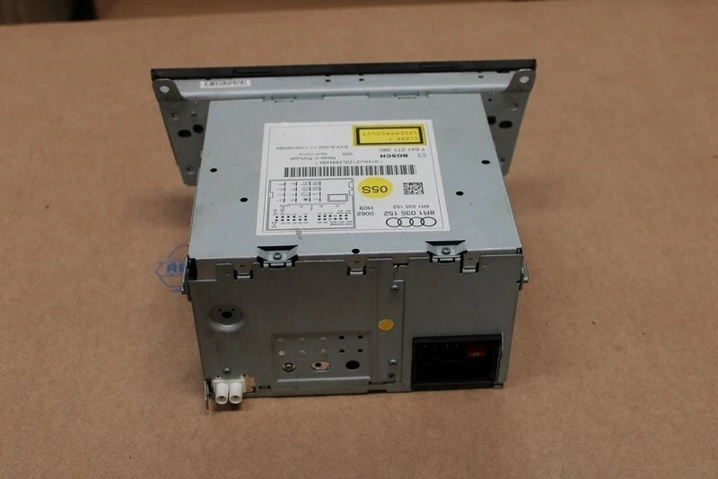 Audi A4 A5 8T CD Radio 8R1035152 - Bild 2 von 3