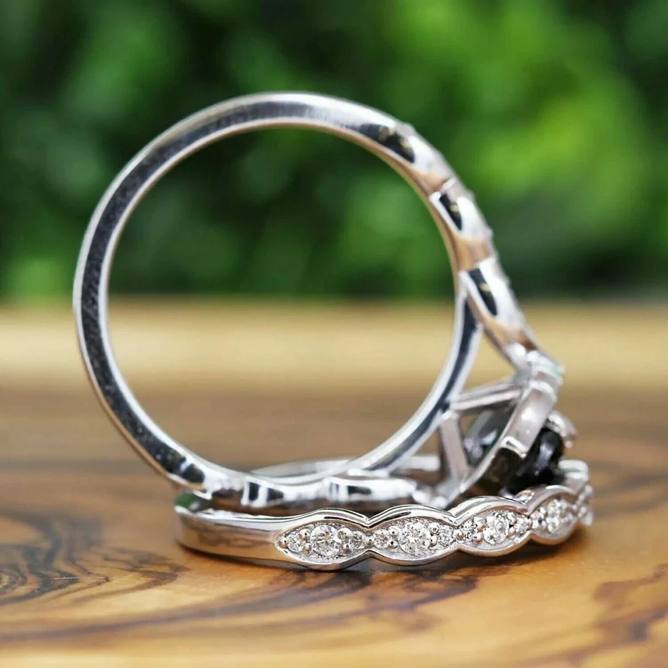 Комплект свадебных колец из черного оникса овальной огранки 2,50 карата с покрытием из белого золота 14 карат - Изображение 3 из 4