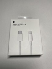 Apple USB-C to Lightning Fast Charging Cable (1 m) MQGJ2AM/A  iPhone 11