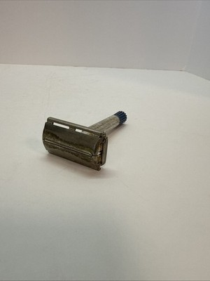 Vintage 1957 Gillette Blue Tip Super Speed Safety Razor C2