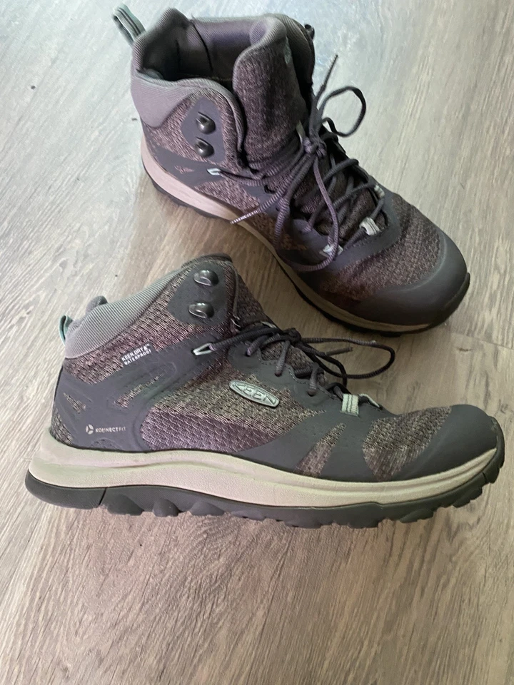 Keen TERRADORA II Women’s Size 6.5 Mid Hiking Boots Gray Waterproof Trail Shoes - Image 3 of 4
