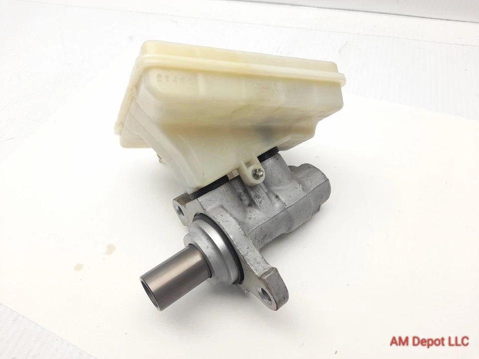 Mini Cooper S R56 R57 R55 R58 R59 R60 2012 cilindro maestro de freno con tanque 6786585 Foto 2 de 4