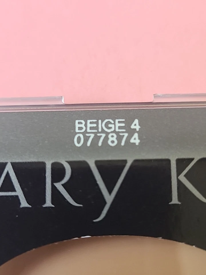 New Mary Kay Endless Performance Creme to Powder Foundation BEIGE 4 NOS Full Sz - Image 2 of 3