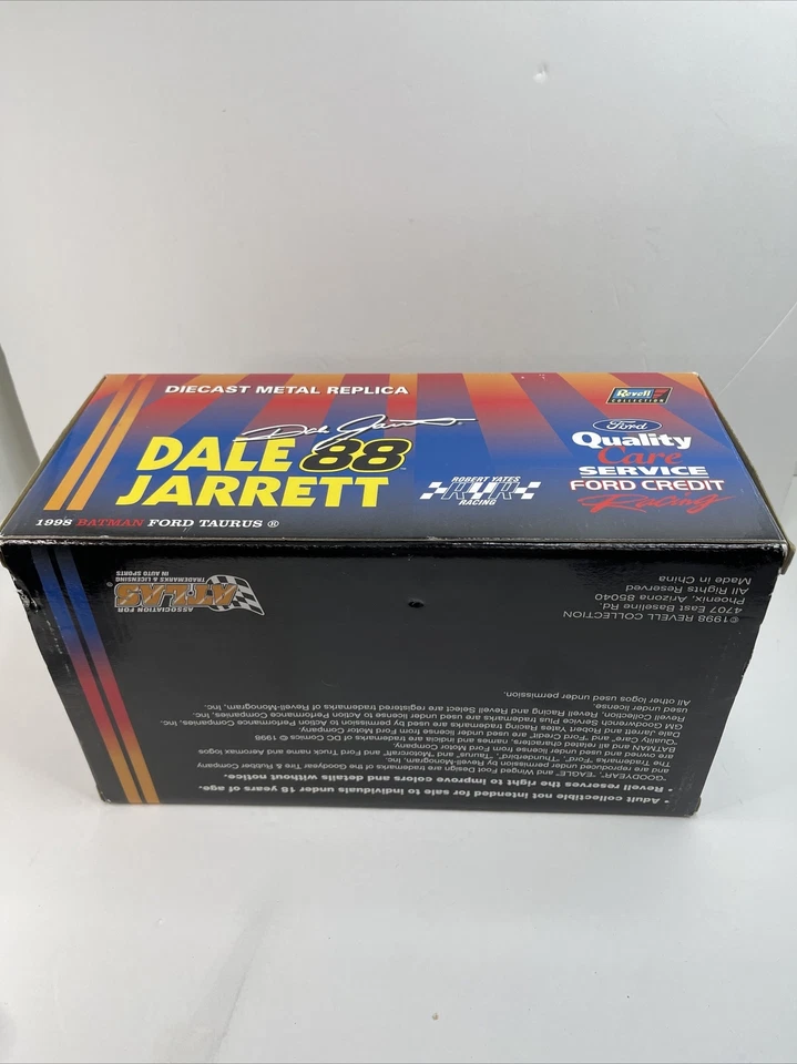 DALE JARRETT #88 BATMAN 1998 1/24 Revell New - Image 4 of 4