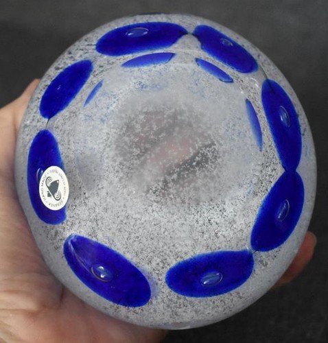 STUNNING BERANEK CZECH HAND MADE ART GLASS ROYAL BLUE BUBBLES DOTS ASHTRAY #2 - Picture 9 of 10
