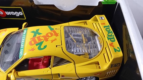 Bburago Burago 1:18 Ferrari F40 totip jolly club Yellow Near Mint in Box - Picture 4 of 7