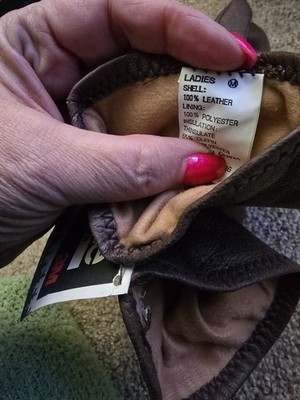 3m Thinsulate brown gloves. New with tags. Size S/M