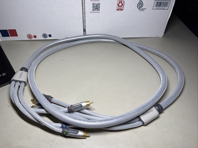Belkin Pure AV High Performance Quad Shielded Silver Plated Component Cable