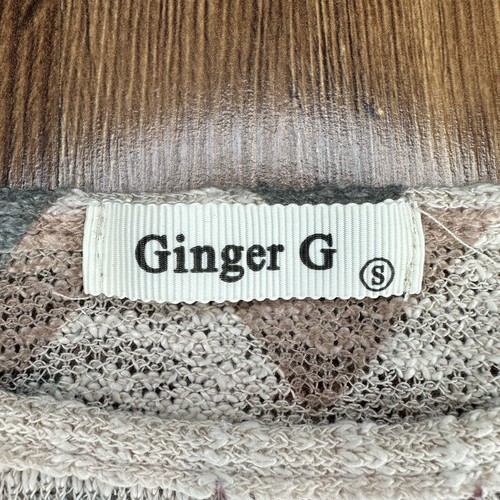 GINGER G Knit Short Cap Sleeve Shirt Top Sweater Beige w/ Aztec Print Women's S - Picture 3 of 5