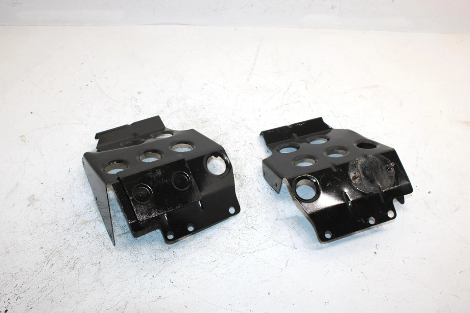 Juego de reposapiés negro 81 Yamaha Enticer 250 Et250e OEM 8G5-21910-01-00 SY6 Foto 4 de 4